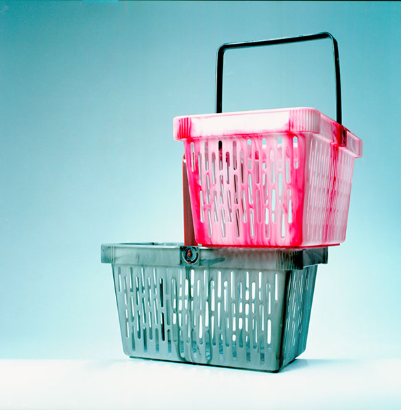 Produktfotografi av två taxfree korgar staplade på varandra